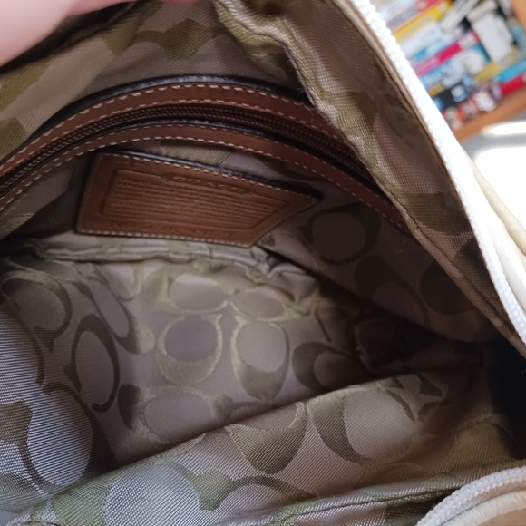 Vintage / Rare Coach Nylon Beige Handbag White Leather Handle Shoulder Bag - Picture 11 of 14